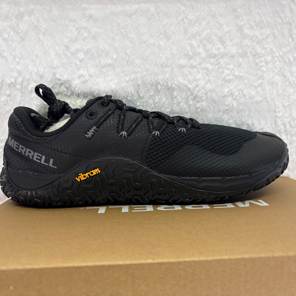 Merrell Women Trail Glove 7 Shoes Size 8.5 Black/Black New